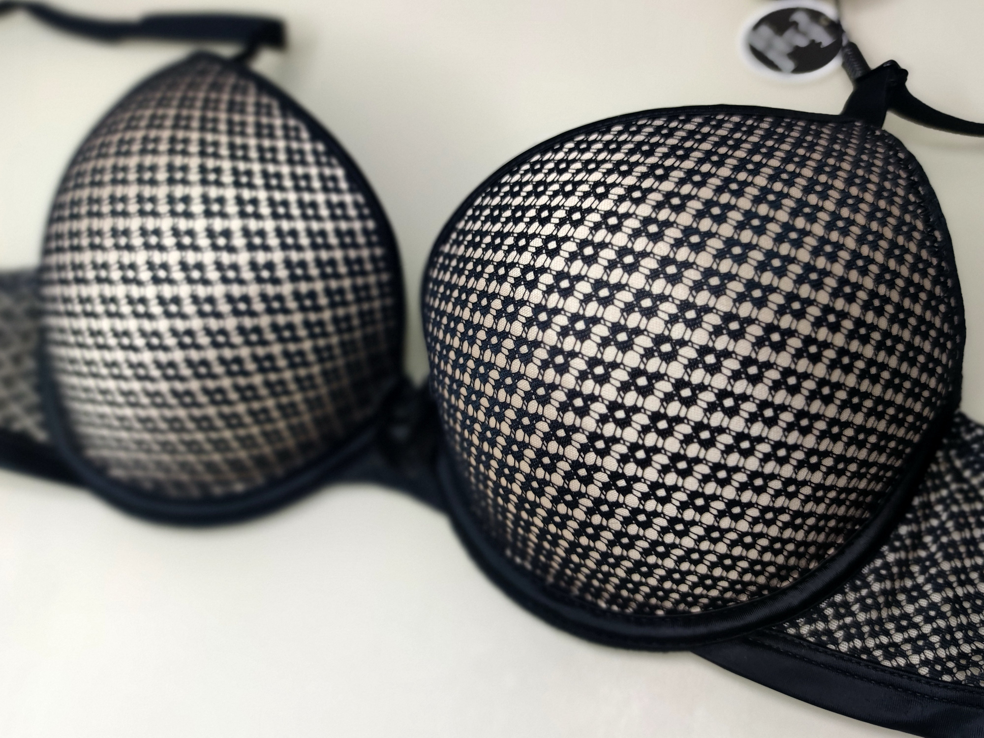 БT_5587В_Black_Beije_big