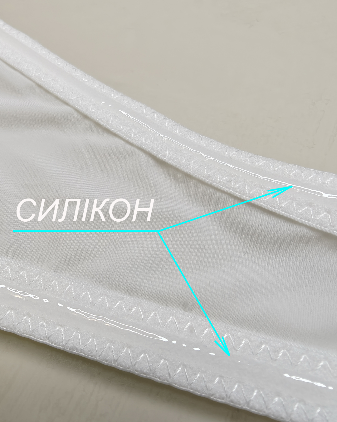 BT_0009-1C_White_sil_